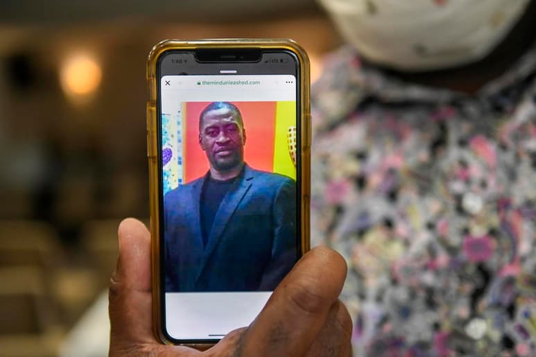 Facebook anunció este lunes que endurecerá la moderación de contenidos relativos al caso que rodea la muerte el año pasado del afroamericano George Floyd a manos de un policía blanco en Mineápolis (EUA) ante la inminencia del final del juicio y para evitar males mayores en las calles. (ARCHIVO)