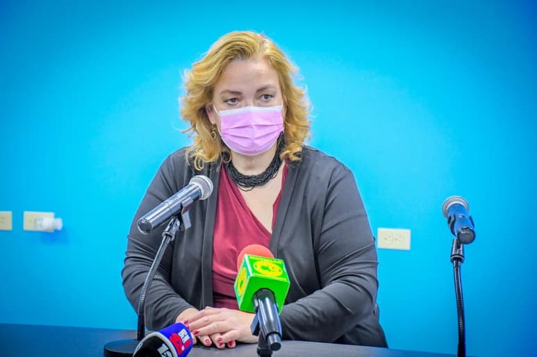 Mirtala Barrera Tamez, directora de Bienestar Social del municipio de Piedras Negras, dio a conocer que, desde hace casi cuatro semanas el programa de Georreferenciación de los casos activos y positivos de Covid-19 ha registrado una considerable disminución; particularmente en lo que se refiere a los adultos mayores. (RENÉ ARELLANO)