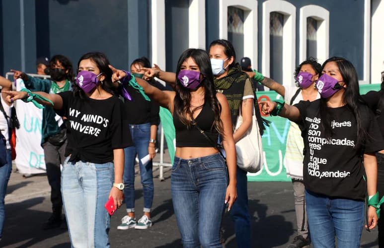 En marzo se registraron 96 víctimas de feminicidio en el país, contra las 71 de febrero. (ARCHIVO)