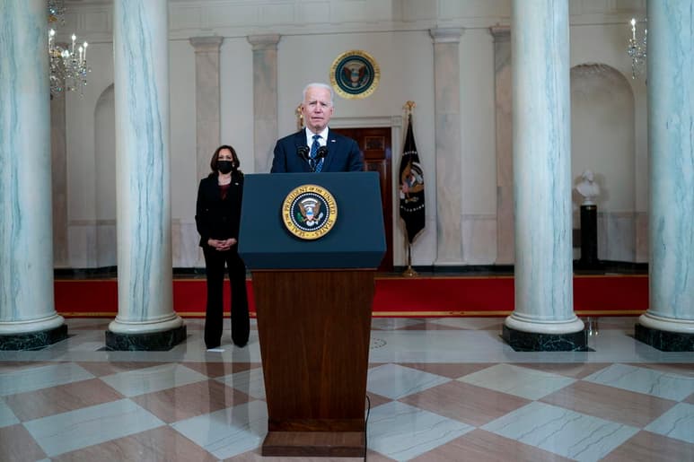 El presidente de Estados Unidos, Joe Biden, busca liderar la lucha contra la crisis climática con la organización de una cumbre virtual, que a partir de este jueves congregará a 40 dirigentes internacionales entre los que figuran los jefes de Estado ruso, Vladímir Putin, y chino, Xi Jinping. (ARCHIVO)