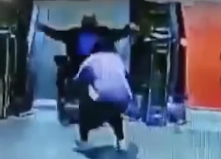 La mujer no resultó herida (CAPTURA)
