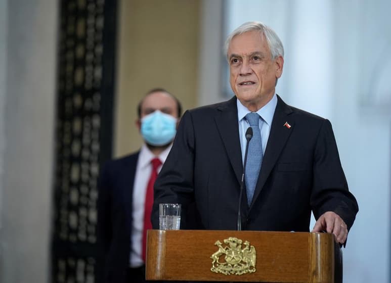Chile se encuentra a solo un paso de convertirse en el primer país del mundo que contempla los neuroderechos en su Constitución, un proyecto que miran con lupa académicos, organismos internacionales y grandes compañías tecnológicas, y que recientemente se aprobó en el Senado. (ARCHIVO)