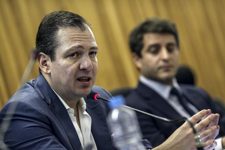 Magistrados de la Sala Superior del Tribunal Electoral del Poder Judicial de la Federación (TEPJF) acusaron al magistrado presidente de este órgano, José Luis Vargas, de no garantizar la seguridad jurídica a actores políticos, al posponer las sesiones privada y pública para discutir —entre otros— el caso de los morenistas Félix Salgado Macedonio y Raúl Morón Orozco. (ARCHIVO)