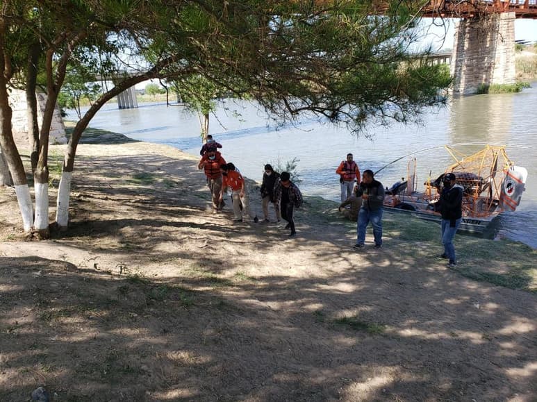Menchaca González manifestó que, la citada dependencia federal, ha dejado muy en claro que le falta mucho personal y recursos económicos, para poder contener el tema migratorio, particularmente en esta ciudad fronteriza.