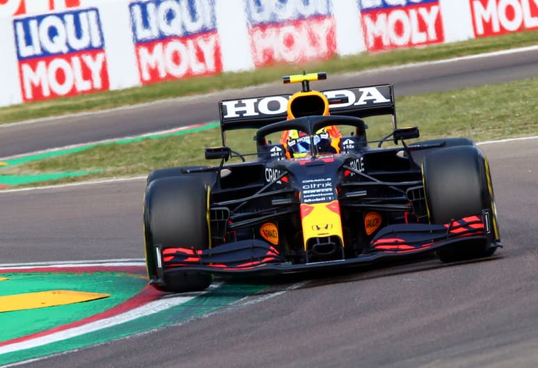 Sergio Pérez correrá su tercera carrera con Red Bull. (EFE)