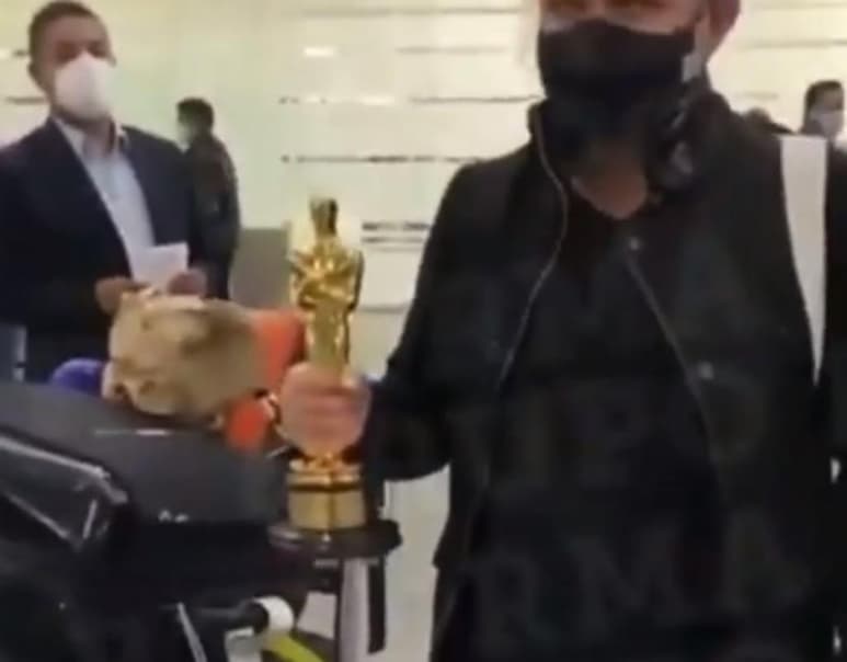 Michelle Couttolenc, Jaime Baksth y Carlos Cortés pusieron el nombre de México en alto el pasado domingo, luego de ganar la categoría a Mejor Sonido por la aclamada película, Sound of Metal. (Especial)