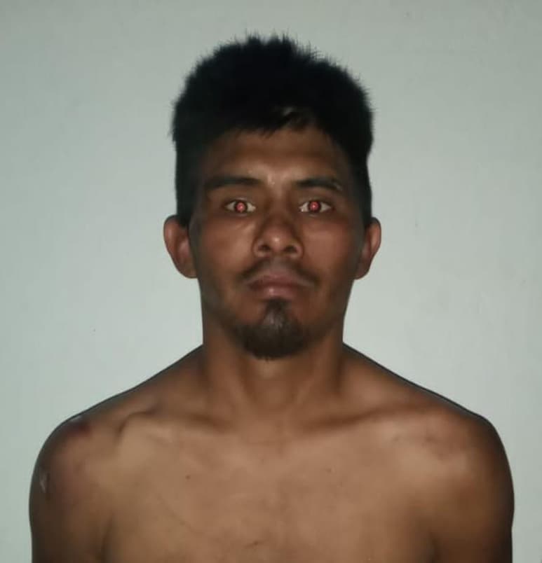 Un sujeto identificado como Pío Cabrera Gómez, fue sentenciado a 14 años de prisión por el delito de homicidio calificado con el agravante de haberse cometido con ventaja, en hechos ocurridos el mes de julio del año 2020 en el municipio de Torreón.
(EL SIGLO DE TORREÓN)