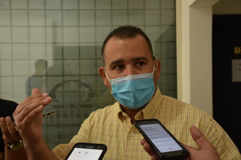 El presidente de la cúpula empresarial, Marco Antonio Ramón García, indicó que criminales aparentemente nacionales acceden a través de internet a las cuentas bancarias de las empresas, las secuestran para controlarlas, realizan transacciones económicas y transferencias de sus recursos a negocios y cuentas de otras partes del país, apropiándose del dinero.