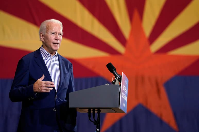 El presidente de Estados Unidos, Joe Biden, defenderá este miércoles en su primer discurso ante ambas cámaras del Congreso que su país 'vuelve a estar en marcha' y ha sabido convertir crisis en 'oportunidades'. (AP)