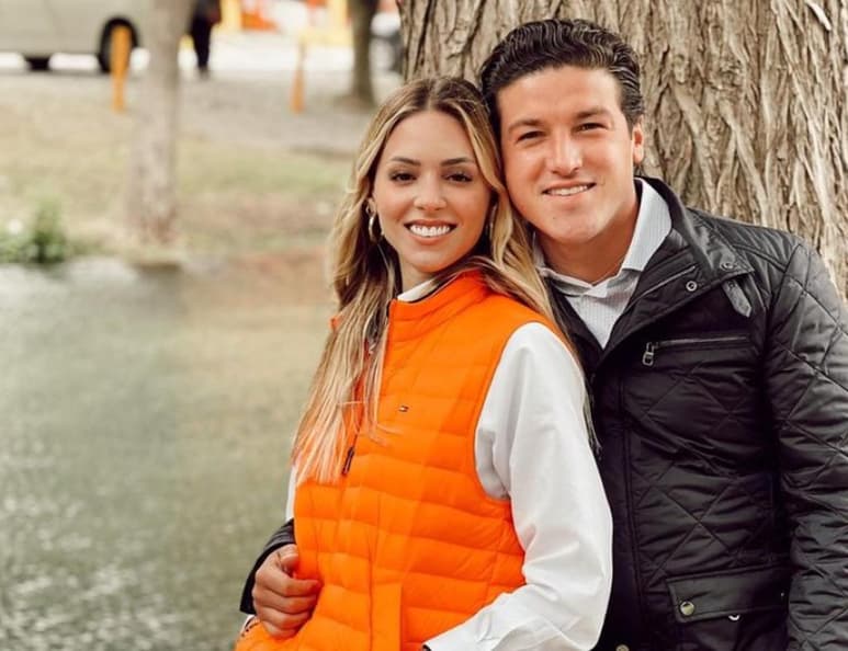 De acuerdo a una investigación federal y bancaria publicada por Animal Político el pasado lunes, la esposa del actual candidato a la gubernatura de Nuevo León, Samuel García, está 'bajo la lupa' por movimientos sospechosos en sus cuentas bancarias. (Especial)