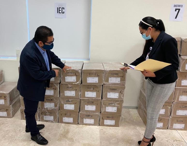 Vázquez López dijo que esta entrega aporta un insumo fundamental para el adecuado ejercicio del voto en los comicios a celebrarse el próximo 6 de junio. (TWITTER)