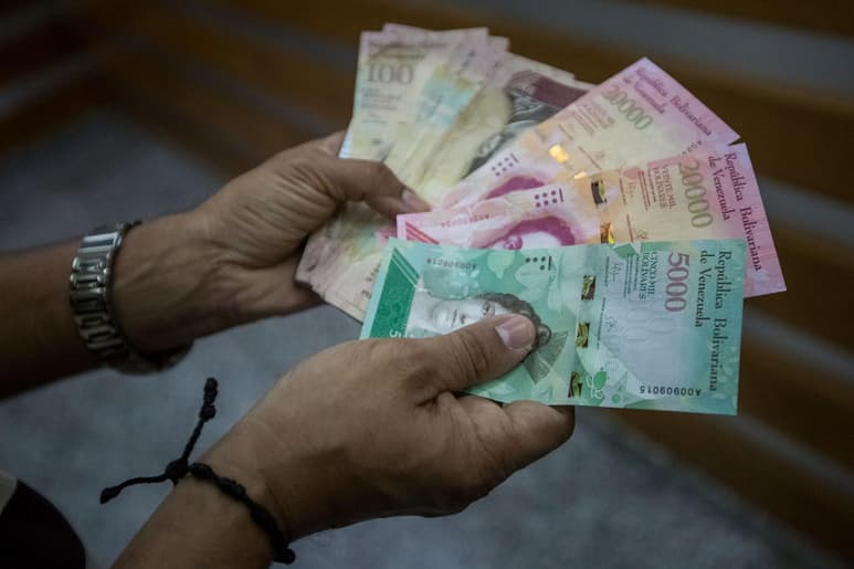 FMI se estima para Venezuela una inflación del 5,500% al cierre de 2021. (ARCHIVO)