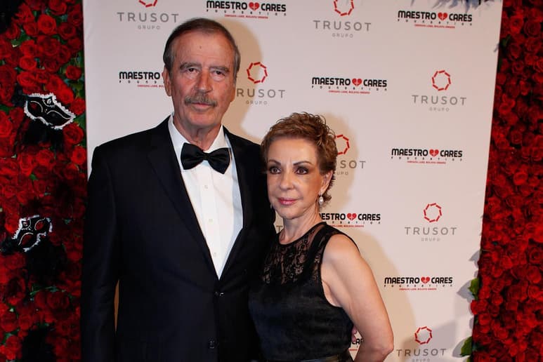 Marta Sahagún quiso pasar a la historia como la Eva Perón mexicana, pero la esposa del presidente Vicente Fox (2000-2006) se olvidó rápidamente de los pobres que creía defender y acabó 'devorada' por una ambición con forma de bolsos de Chanel. (ARCHIVO)