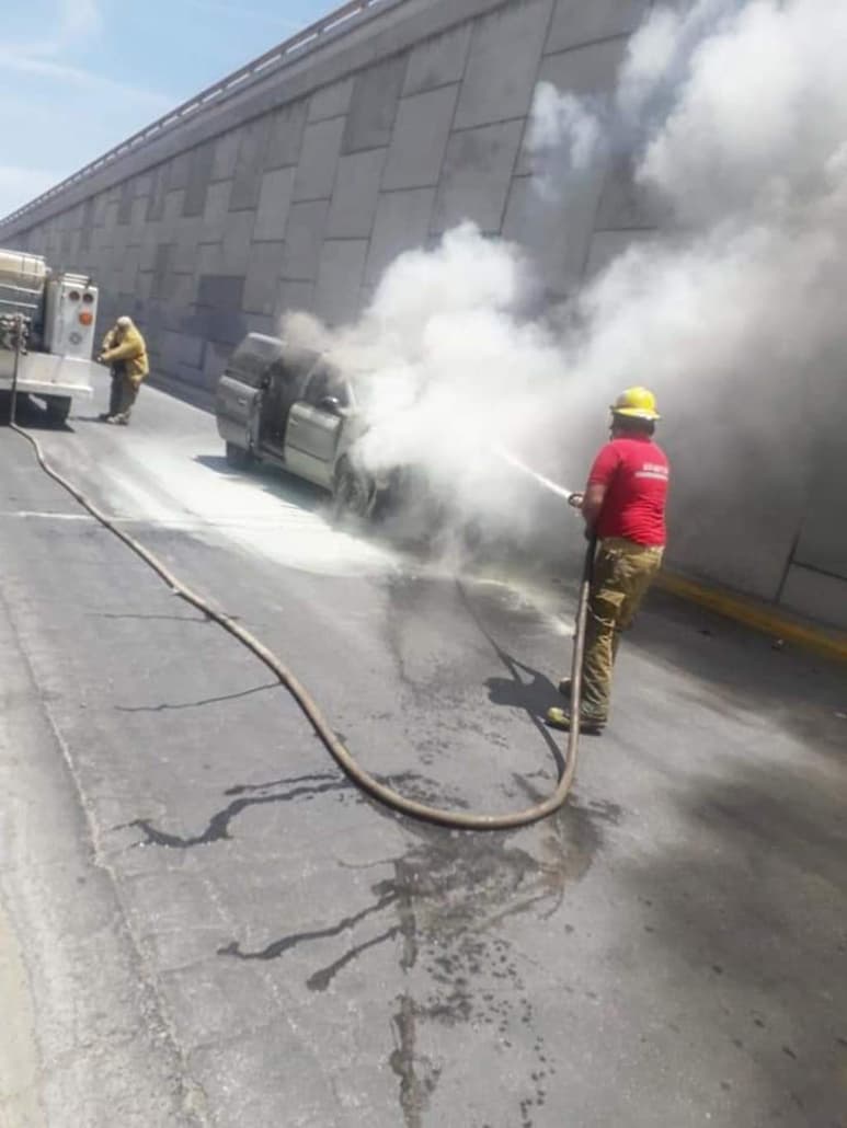 Del siniestro no se reportaron lesionados, solo daños materiales. (EL SIGLO DE TORREÓN)