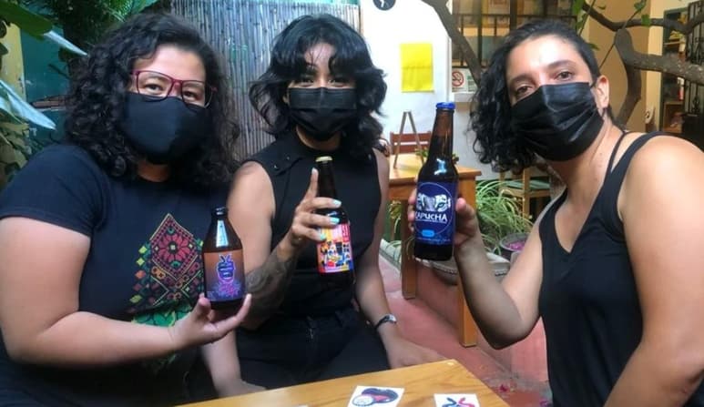 Las ganancias de la cerveza Impetuosa, serán destinadas al Hogar Comunitario Yach’il Antzetic, A. C. que apoya a mujeres indígenas que son víctimas de violencia de género (ESPECIAL)