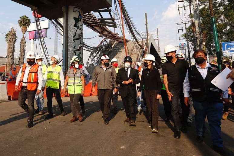  La jefa de gobierno de la Ciudad de México, Claudia Sheinbaum, realizó esta tarde de martes un recorrido en la zona siniestrada de la Línea 12 del Metro, con un equipo de ingenieros y de ingenieros estructuristas del Instituto de Seguridad de las Construcciones que van a participar en el peritaje que lleva a cabo la Fiscalía General de Justicia de la Ciudad de México, sobre lo ocurrido. (TWITTER)