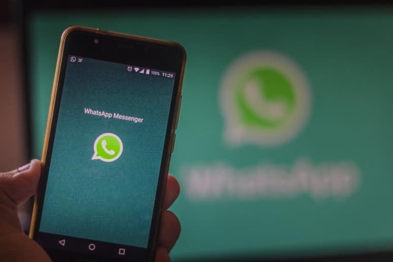 Con ayuda de una computadora es posible recuperar conversaciones que han sido borradas de la aplicación de mensajería instantánea (ESPECIAL)