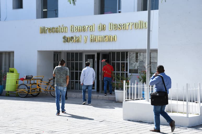 La entrega comenzará entre quienes ya forman parte del programa de apoyo alimentario de la dirección de Desarrollo Social. (ARCHIVO)