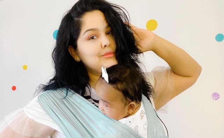 Pese a que la salud de la hija de Wendolee, Hannah, parece haber mejorado gradualmente tras las complicaciones derivadas de su nacimiento, la artista lagunera confesó que su bebé podría enfrentar otro tipo de padecimientos. (INSTAGRAM)