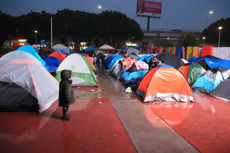 La ola migratoria ha crecido en la región desde 2020 debido a la pandemia del coronavirus y a las catástrofes meteorológicas. (ARCHIVO)