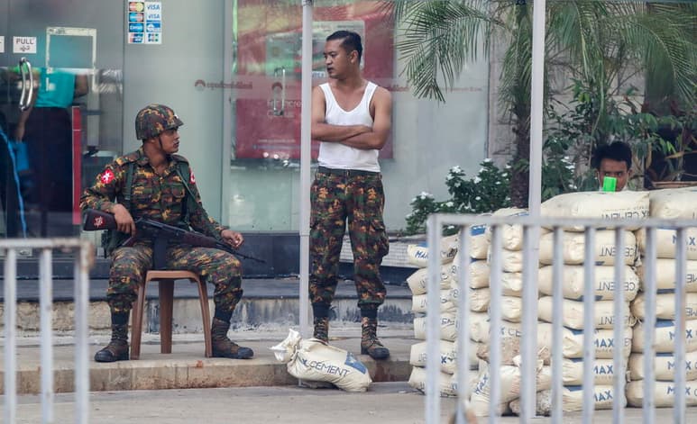La junta militar de Birmania (Myanmar) ha aprobado 15 proyectos de inversión por unos 2,783 millones de dólares, de los que 2,500 millones irán destinados a una planta de generación eléctrica a partir de gas. (ARCHIVO) 