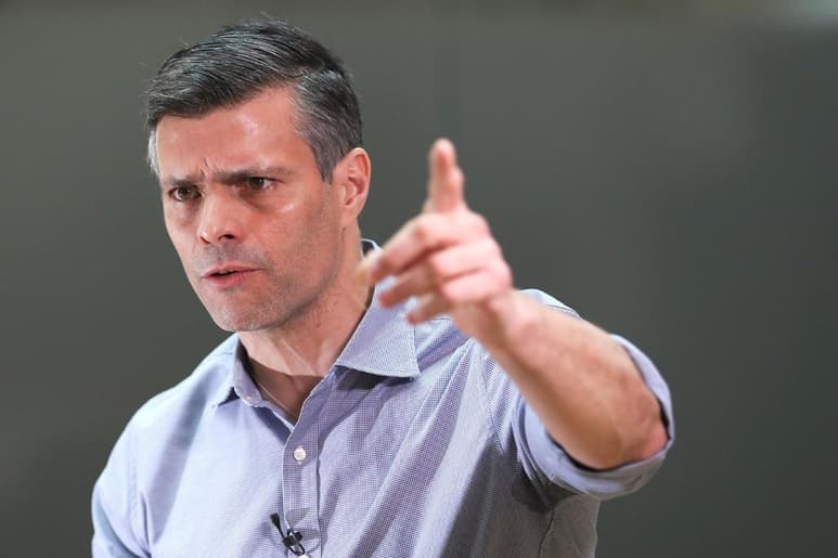 El Tribunal Supremo de Justicia (TSJ) de Venezuela informó este martes que solicitó a España la extradición del opositor Leopoldo López, quien abandonó su país a finales de octubre pasado de forma clandestina, a través de la frontera con Colombia. (EFE)