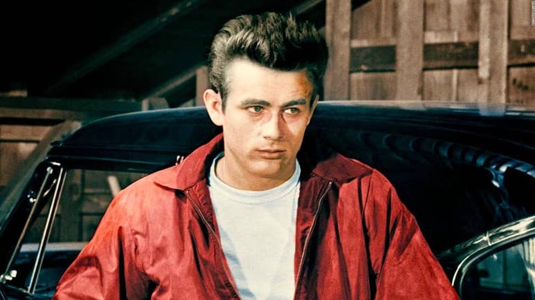 ICÓNICO. James Dean puso como tendencia el uso de las playeras blancas con jeans. (REDES)