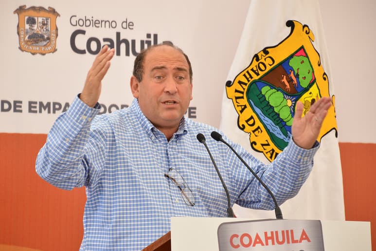 El presidente de México dijo que la próxima semana presentará pruebas contra el exgobernador.