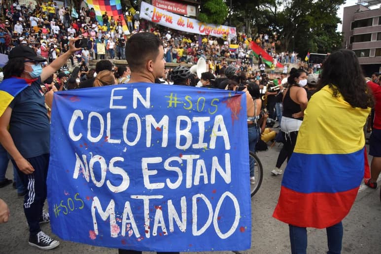 El Comité Nacional de Paro (CNP), uno de los promotores de las protestas que comenzaron el pasado 28 de abril, convocó a una nueva 'gran movilización' para el próximo 19 de mayo en rechazo a la brutalidad policial y las políticas del Gobierno del presidente colombiano, Iván Duque. (ARCHIVO)