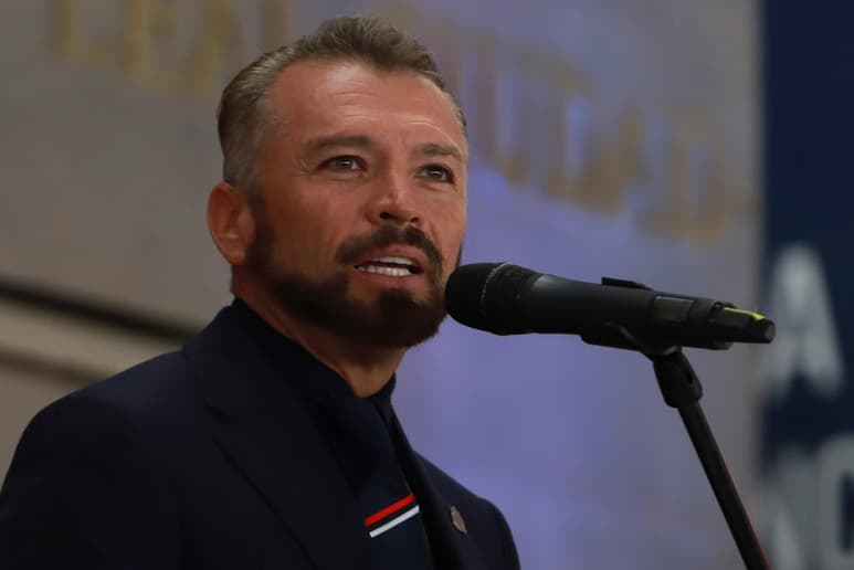 Luis Márquez está en Tepatilán, él fue el responsable del gol que dio el título a los 'Alteños' en la Liga de Expansión. El 'Gordo', como se le apoda, pertenece a Chivas, equipo donde José Luis Higuera fue directivo y a quien Márquez señala de acoso. (ESPECIAL)