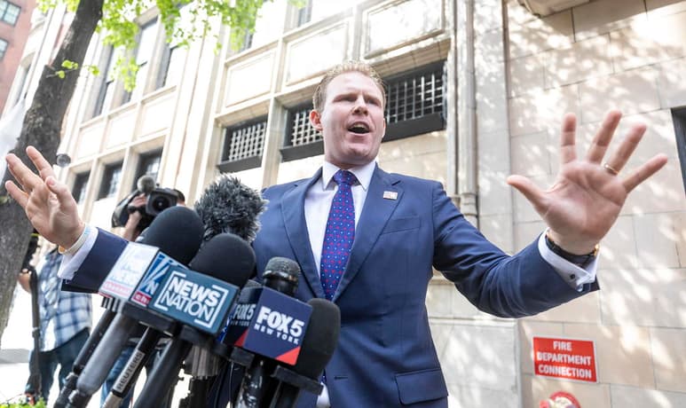 El hijo de Rudy Giuliani, el exalcalde neoyorquino y abogado de Donald Trump, confirmó este martes que se presentará como candidato a gobernador del estado de Nueva York en las elecciones del próximo año. (ARCHIVO) 
