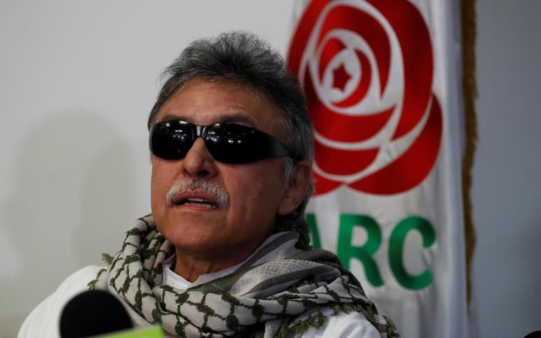 El Gobierno colombiano tiene información de que Seuxis Paucias Hernández Solarte, alias 'Jesús Santrich', uno de los jefes de las disidencias de las FARC, murió en un enfrentamiento en Venezuela, según dijo este martes el ministro de Defensa, Diego Molano. (ARCHIVO) 
