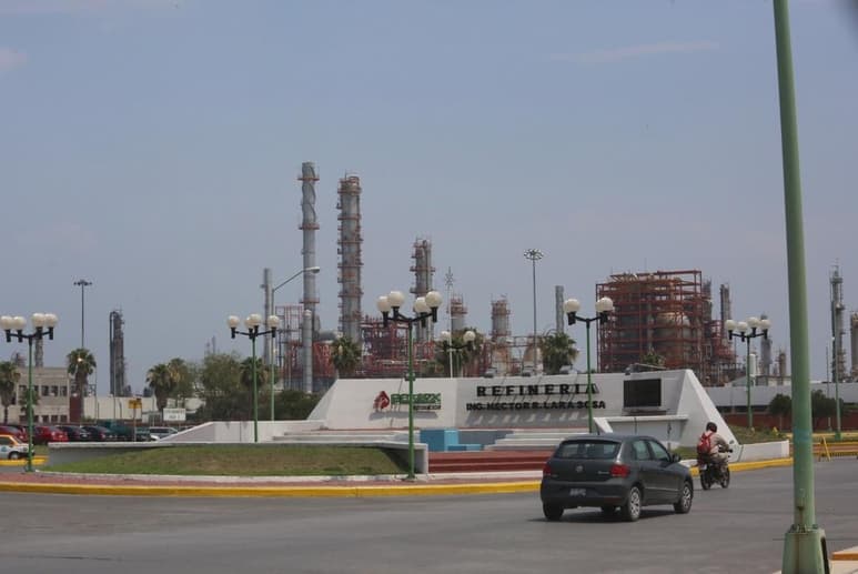 Las irregularidades fueron detectadas en las refinerías de Tula y Salamanca.