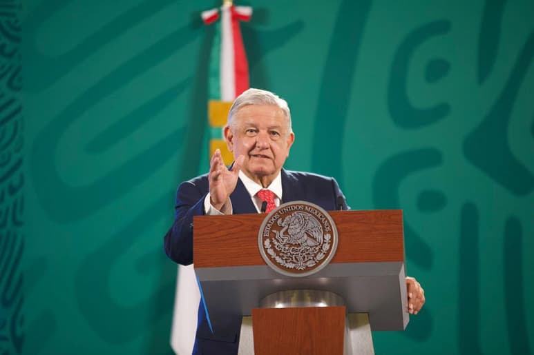 El presidente Andrés Manuel López Obrador difundió el oficio que envió el Departamento de Justicia de Estados Unidos. (EL UNIVERSAL)