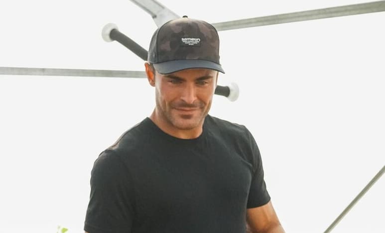 En redes. El actor, Zac Efron, subió en sus sitios oficiales, imágenes en donde se ve bien de su rostro.