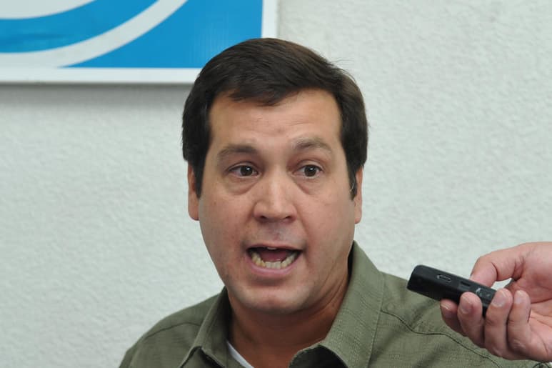 Como una “cuestión completamente electoral” calificó hoy viernes el diputado de Coahuila por el PAN, Rodolfo Walss, la orden de aprehensión que ha girado la Fiscalía General de la República (FGR) en contra del gobernador de Tamaulipas, Francisco Javier García Cabeza de Vaca, esto al señalar que no se están respetando las determinaciones de la Suprema Corte de Justicia de la Nación respecto al fuero del que tiene derecho el mandatario estatal. (ARCHIVO)