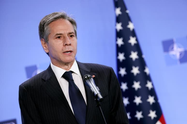 El secretario de Estado Antony Blinken viajará esta semana a Medio Oriente a fin de tratar de convertir el reciente cese de fuego entre 9 israelíes y palestinos en una reanudación del proceso de paz. (ARCHIVO)