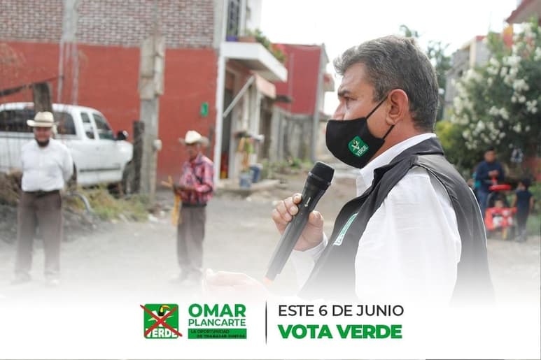 Un grupo de hombres armados secuestraron este martes a un candidato del Partido Verde Ecologista de México (PVEM) a la alcaldía del municipio de Uruapan, quien en 2012 denunció el plagio y desaparición de dos de sus hijos a manos de presuntos narcotraficantes del estado de Jalisco. (ARCHIVO)
