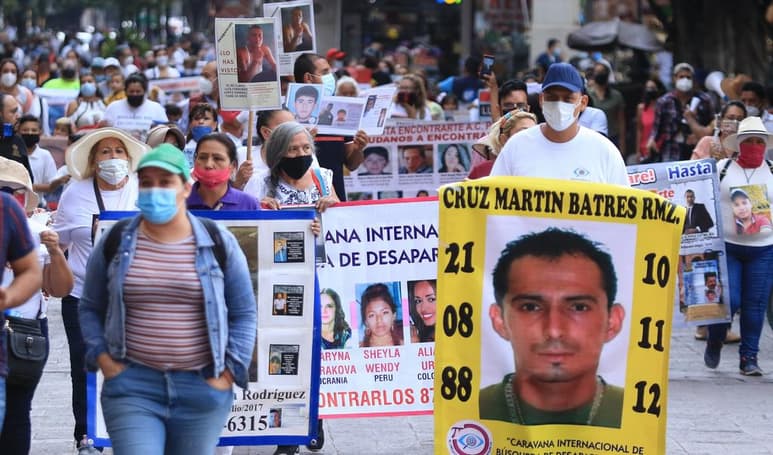 La Fiscalía General de Justicia de Nuevo León (FGJENL) admitió que, según datos de la Fiscalía Especializada en Personas Desaparecidas, se ha abierto 11 carpetas de investigación en lo que va de 2021 por la desaparición de 14 personas en la carretera Monterrey-Nuevo Laredo, y se han remitido otras cuatro carpetas al estado de Tamaulipas por lo no localización de cinco personas que, de acuerdo a las investigaciones, habrían desaparecido en dicha entidad. (ARCHIVO)