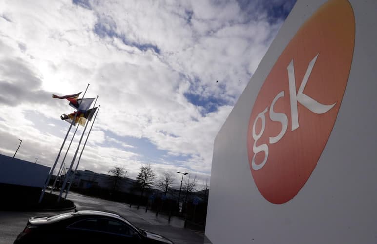 El Ministerio de Salud de Emiratos Árabes Unidos (EAU), se convirtió este sábado en el primer país del mundo en aprobar de emergencia el anticuerpo monoclonal 'sotrovimab' desarrollado por el grupo británico GSK, que previene el 85 % de las muertes de COVID-19, según la agencia estatal emiratí WAM. (EFE)