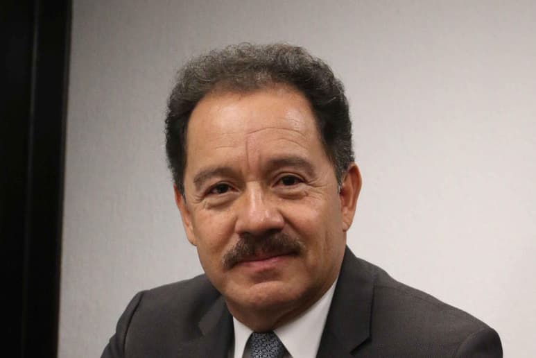 El presidente de la Junta de Coordinación Política (Jucopo) de la Cámara de Diputados, Ignacio Mier Velazco, solicitó a la Mesa Directiva de San Lázaro interponer una controversia constitucional en contra del Congreso del Estado de Tamaulipas por haber desacatado la resolución de eliminar el fuero del gobernador Francisco Javier García Cabeza de Vaca. (ARCHIVO)