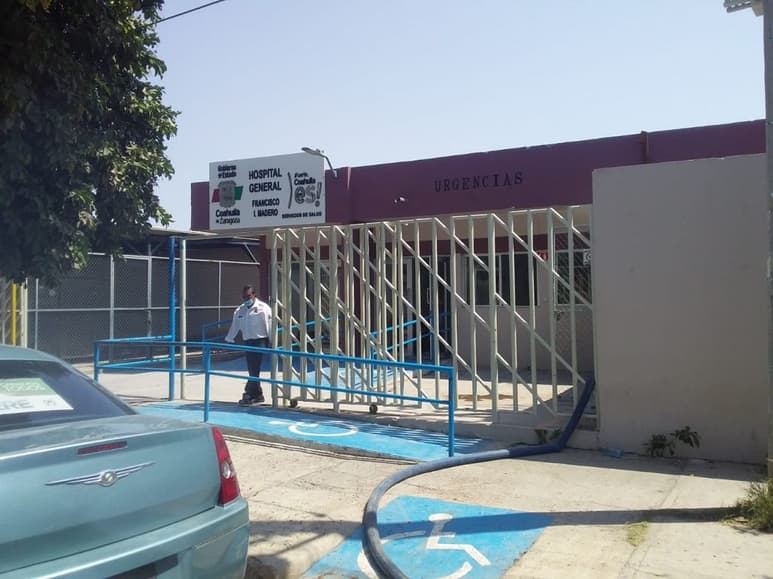 La falta de agua afectó al Hospital de Madero y empresarios se unieron para enviar pipas y llenar la cisterna. (EL SIGLO DE TORREÓN)