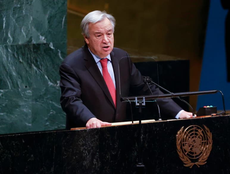 El secretario general de la Organización de las Naciones Unidas (ONU), António Guterres, aseguró que esta es la década en la que 'las energías renovables deben superar a los combustibles fósiles', durante una de las cumbres de energías limpias más importantes del mundo, la CEM12/MI-6. (ARCHIVO)