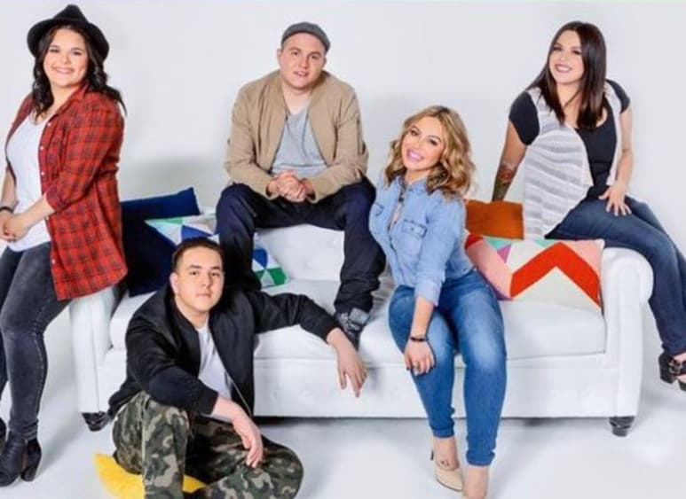 Luego de que Juan Rivera, hermano de Jenni Rivera, confirmara en el programa Ventaneando que la 'Gran Señora' sacó a su hija Chiquis de su testamento antes de morir, la joven se pronunció al respecto. (Especial)