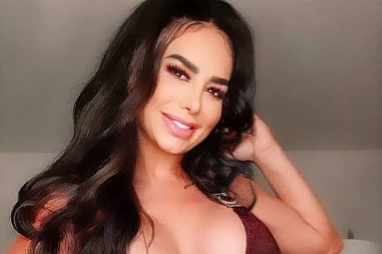 La cubana 'deslumbró' en la red social al mostrar el atractivo de su espalda descubierta (@LISVEGAOFICIAL)