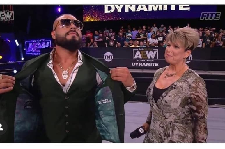Presentado por Vickie Guerrero como “El ídolo”, el originario de Gómez Palacio, Durango, aseguró que se convertirá en el nuevo rostro de los latinos para AEW. (ESPECIAL)