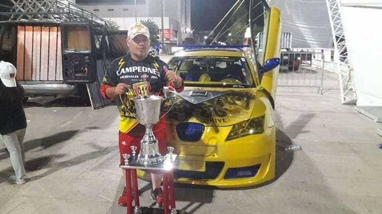 Rivas ha ganado campeonatos nacionales e internacionales, pues sus triunfos abarcan todo México y el sur de los Estados Unidos.