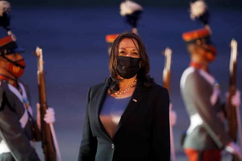 La vicepresidenta estadounidense Kamala Harris se reunirá en las próximas horas con el presidente guatemalteco Alejandro Giammattei para hablar de los problemas que aquejan a Centroamérica y que son las causas de raíz de la migración desde la región hacia Estados Unidos. (ARCHIVO) 