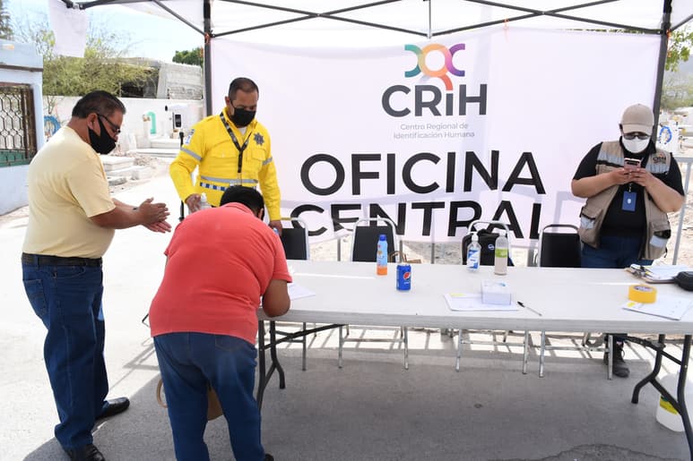 El proceso de toma de muestras dura cerca de 45 minutos y son enviadas a la base de datos del CRIH. (ARCHIVO)