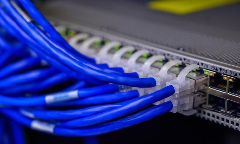 Miles de usuarios se vieron afectados por el fallo del servicio de Fastly, lo que provocó la caída de diversas páginas de internet (ESPECIAL)